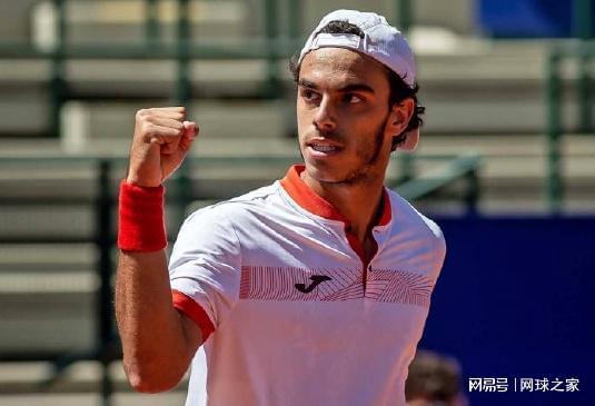 胡金秋则是 胡金秋则是